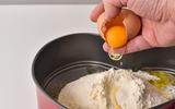 Como quebrar ovos com uma mão só como um chef profissional: "O segredo é ser capaz de..."