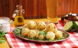 Petiscos com mandioca: confira 10 receitas