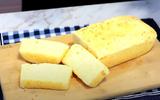 Quem prova, aprova: pãozinho de tapioca vapt-vupt para o café da manhã vai deixar todo mundo querendo mais!