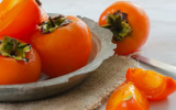 Benefícios do caqui: o que acontece com o seu corpo ao ingerir a fruta todos os dias? Engorda muito mesmo?