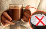 Chocolate quente cremoso que minha avó fazia (sem amido!) é a receita perfeita para alegrar a segunda-feira fria!
