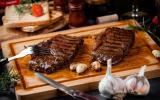 Truque de especialista para amaciar carne bovina usando uma fruta: ela é macia e suculenta