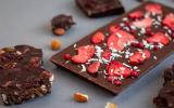 Barra de chocolate funcional é a melhor opção para aproveitar a Páscoa sem culpa: receita simples pode ser recheada como quiser