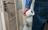 Nem papel higiênico, nem chuveirinho: nova tecnologia chinesa para vasos sanitários promete revolucionar o seu momento no banheiro