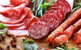 Não existe uma quantidade segura de carne processada para comer, de acordo com uma nova pesquisa