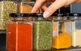 Cuidado com os temperos que você compra! Estudo mostra que tem produto adulterado no mercado e explicamos como não cair em cilada