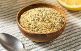 Nunca mais tive que comprar lemon pepper no mercado depois que descobri como preparar em casa!