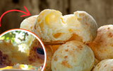 "Casquinha crocante, interior macio e queijo puxento": pão de queijo com tapioca granulada, você vai querer comer todos os dias
