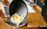Sua panela vai parar de grudar alimentos com esses 5 truques