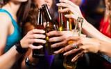 Exagero no álcool: é isso que acontece com o seu cérebro quando você fica bêbado