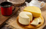 Queijo Minas vira Patrimônio Imaterial da Humanidade: entenda a diferença entre a produção artesanal e industrial e como escolher o melhor