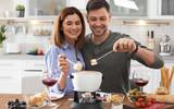 Máquina de fondue: saiba como escolher o melhor modelo e preparar aperitivos deliciosos
