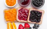 O que pode substituir a geleia na torrada no café da manhã: nutricionistas respondem à pergunta