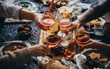 Noite de queijos e vinhos: 5 acessórios para ter uma confraternização com os amigos inesquecível
