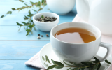 Chá antioxidante com folhas secas de eucalipto: os benefícios e como fazer a infusão