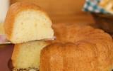 Queijo Palmero Espanhol Numa Prancha De Queijo De Madeira Com