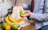 Por que não se pode lavar as frutas em temperatura ambiente? Orientação é polêmica