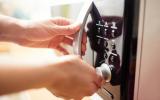 6 dicas para cozinhar no micro-ondas sem dificuldade