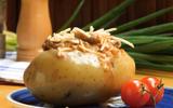 Batata recheada de strogonoff na airfryer que minha mãe sempre fazia nas férias é o meu prato favorito para fazer para os meus filhos