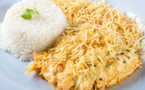 Receita de fricassê de frango saudável com poucas calorias que dá para encaixar em qualquer dieta de emagrecimento!