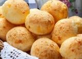 Pão de queijo fácil e delicioso
