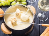 Oferta antecipada de Black Friday: aparelho de fondue Brinox é opção para receber amigos em casa por até R$ 50
