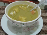 Nos dias frios, só quero essa sopa de ervilha cremosa que aprendi no TudoGostoso e que deixa tudo melhor
