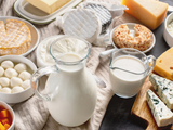 Após os 60 anos, você deve consumir este laticínio com mais frequência: o TudoGostoso explica os motivos