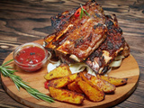 Todo ano faço essa receita que aprendi no TudoGostoso para o almoço de Dia dos Pais: costelinha de porco na airfryer com barbecue