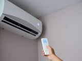 Causas de explosões de ar-condicionado durante altas temperaturas: 7 fatores mais importantes que levam a um incêndio no aparelho e maneiras de preveni-lo