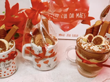 Bolo na caneca montado, recheado e decorado é o presente que vai fazer sucesso nesse Dia das Mães
