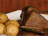 Carne macia e desmanchando sem esforço: aprenda no TudoGostoso como fazer maminha na pressão com cerveja preta