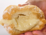 Sonho caseiro com massa fofinha e sequinha que parece de padaria (e você faz com passo a passo fácil!)