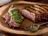 Carne dura nunca mais: este ingrediente barato ajuda a deixar cortes de segunda muito mais macios e suculentos