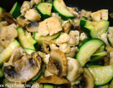 Peito de frango com legumes