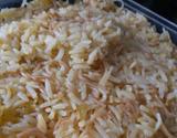 Arroz com aletria ( macarrão cabelo de anjo)