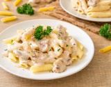 Macarrão ao molho branco