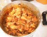 Frango com açúcar queimado