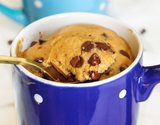 Cookie de caneca no micro-ondas ou na airfryer que fica pronto em menos de 10 minutos