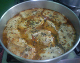 Frango grelhado coberto com mussarela