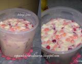Salada de frutas com leite condensado