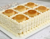 Bolo com mini pudim e recheio de doce de leite viral das confeitarias: já aprenda para vender