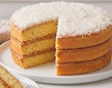 Bolo de Santo Antônio tradicional com recheio de doce de leite e dica de como incluir a medalha do Santo