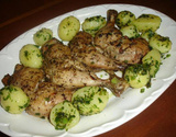 Frango ao pesto com batata sauté