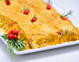 Rocambole de mandioca com calabresa