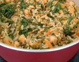 Arroz integral com grão de bico, cenoura e couve