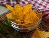 Doritos de arroz muito crocante e saboroso perfeito para aproveitar as sobras