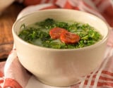 Caldo verde para 50 pessoas que rende muito, a receita perfeita para festas e feiras