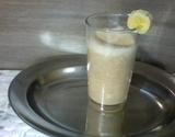 Vitamina de banana com mamão e laranja