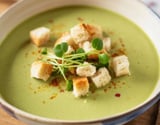 Sopa de ervilha na panela de pressão com batata e cenoura no ponto certo
